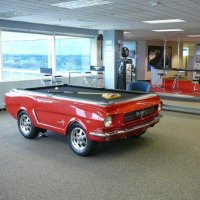 Ford Mustang Vira Mesa de Bilhar nos EUA