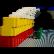 Incrível Vídeo em Stop Motion Feito com Legos
