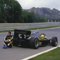 Foto Histórica de Ayrton Senna Aantes da Pprimeira Vitória na F1
