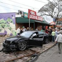 Manobrista Detona Mercedes-Benz de R$ 250 Mil