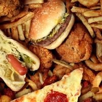 Comer Junk Food Provoca Ciclo de MÃ¡s Escolhas Alimentares