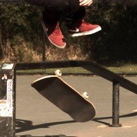 4 Vídeos com Manobras de Skate em Câmera Lenta