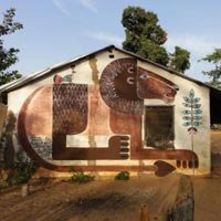Grafite e Turismo para Transformar Gâmbia, um dos Países Mais Pobres do Mundo