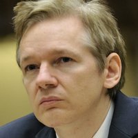 Julian Assange, Fala Sobre Espionagem dos Eua