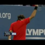 Federer Protagoniza Jogada Incrível em Partida de Tenis