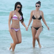 Irmãs Kardashian na Praia