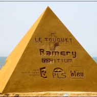 Egito escupido em areia (impressionante)