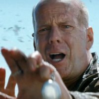 Trailer de 'Looper' Com Bruce Willis