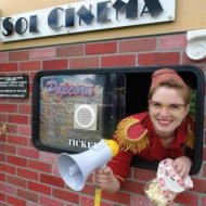 Sol Cinema: O Menor Cinema Móvel do Mundo, Movido a Energia Solar