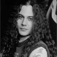 Morre Mike Starr, ex-Baixista da Banda Alice in Chains