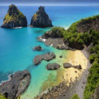 Conheça as 10 Melhores Praias do Brasil