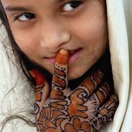 O Ramadã e as Mãos Pintadas de Henna das Meninas