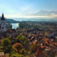 O Paraíso Fica na Suíça: Conheça Thun, e 3 Motivos Para Visitar a Cidade