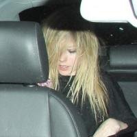 Avril Lavigne Briga em Bar