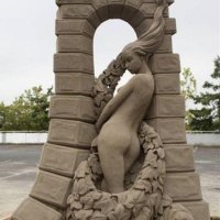 IncrÃ­veis Esculturas na Areia