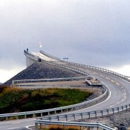 Ponte Bizarra na Noruega