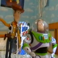 Toy Story Feito com Bonecos Reais