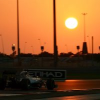 Lewis Hamilton Está Focado no Título da Fórmula 1 Deste Ano