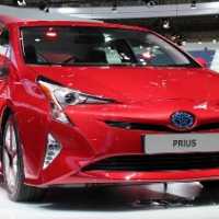 Novo Prius Híbrido é Apresentado no Salão de Frankfurt