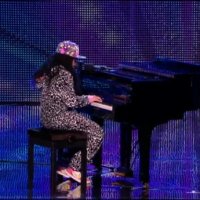 Menina de 14 Anos Arrasa no Britainâ€™s Got Talent